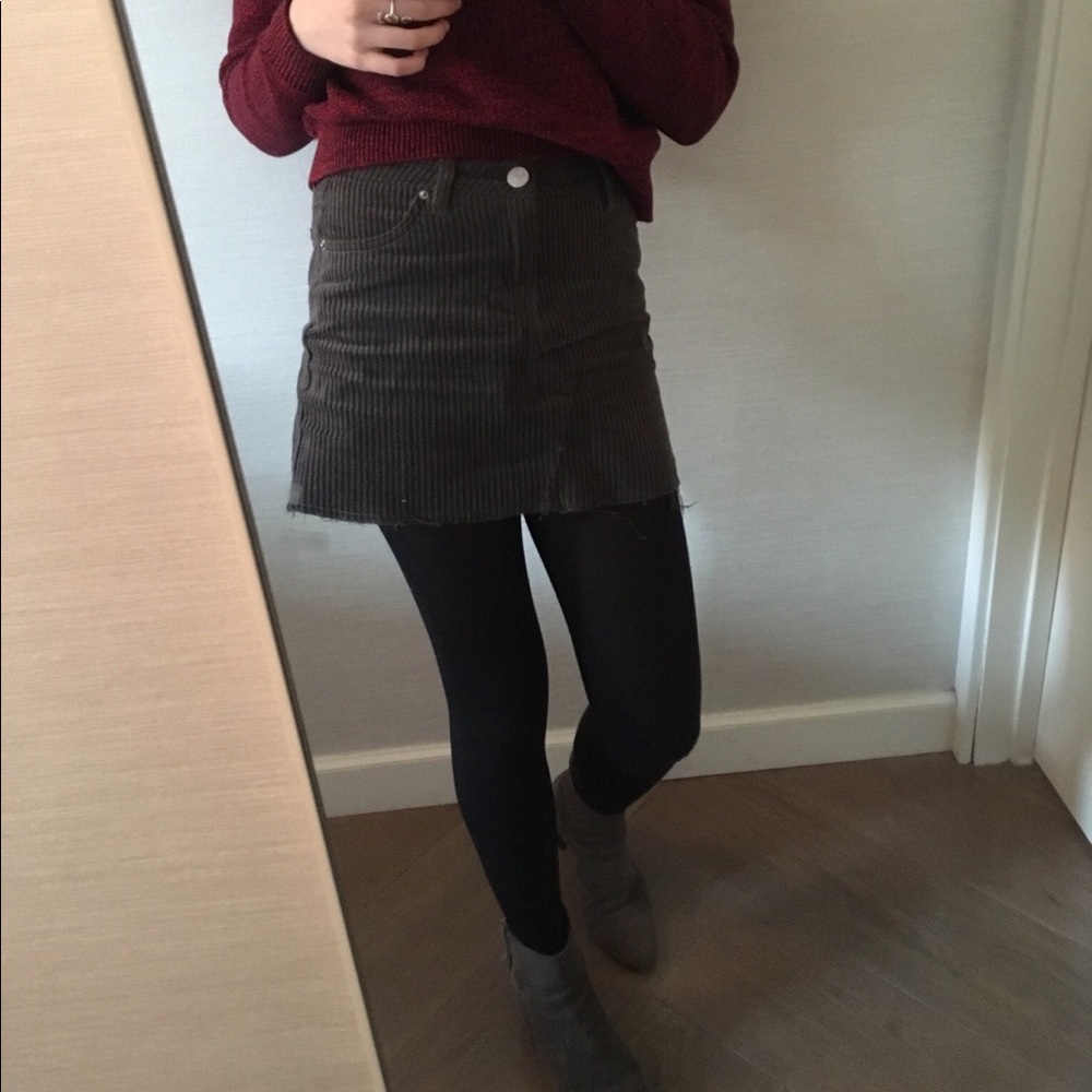 BDG grey corduroy skirt